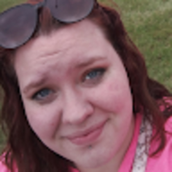 Meet your Posher, Ashley - Picture 1 of 1